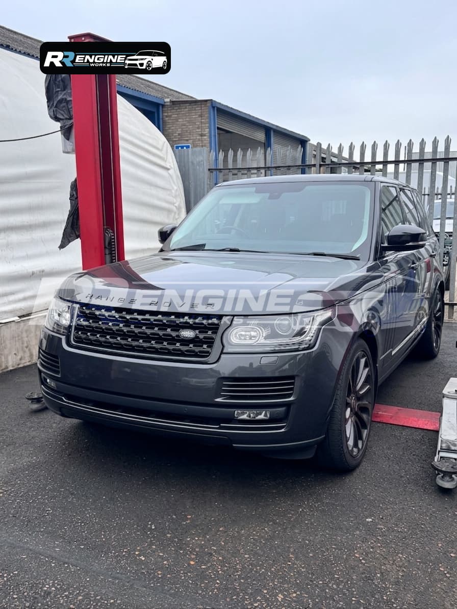 Range Rover workshop team